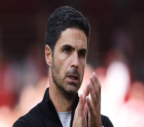 阿森纳双线危机：名宿喊话战术失效，旧将警告防线漏洞