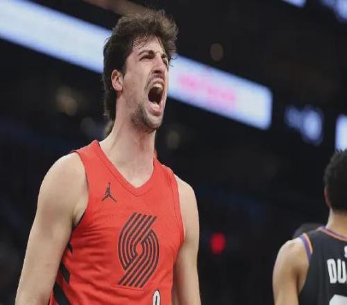 马刺季后赛能4比0横扫开拓者别想了，开拓者也不是好惹的！