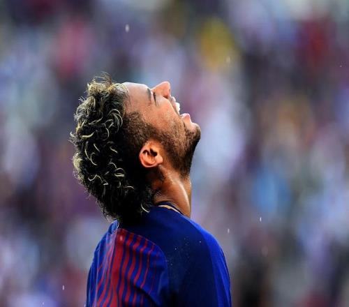 亚马尔赛前喊话内马尔:02落后时,我反复看他那场比赛