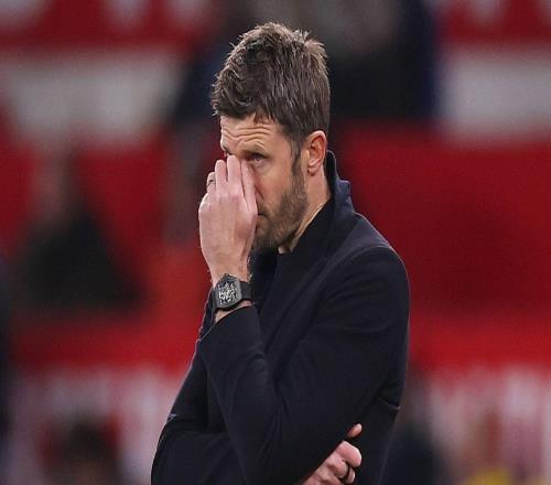 曼联欧冠资格悬了:1场失利+1张红牌=3场停赛+3个对手