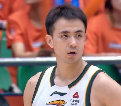 辽宁8075山东，赛后传来3不可思议2事实，乌戈教练点评一针见血