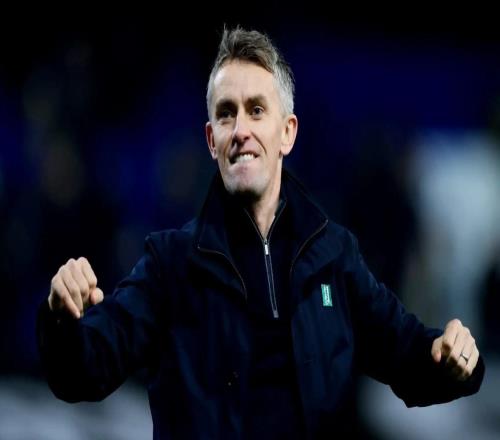 记者：曼联曾接近让卡里克转正，但伊劳拉或许会改变这个决定