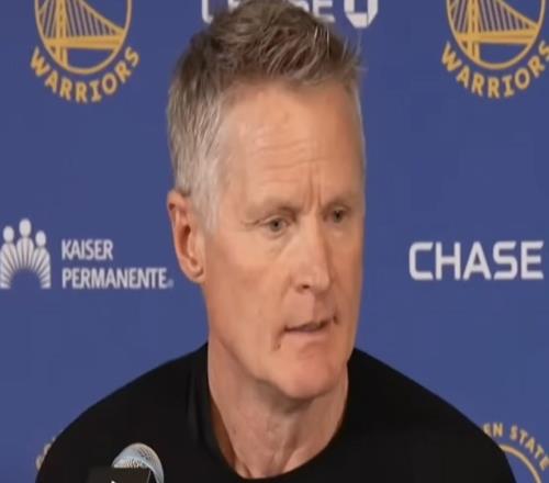 科尔：这是追梦一年中最爱的时刻，为库里依然站在这里感到开心