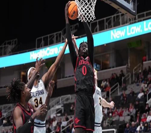 肯塔基二度追逐7尺中锋:伤病压价+三分稀缺性