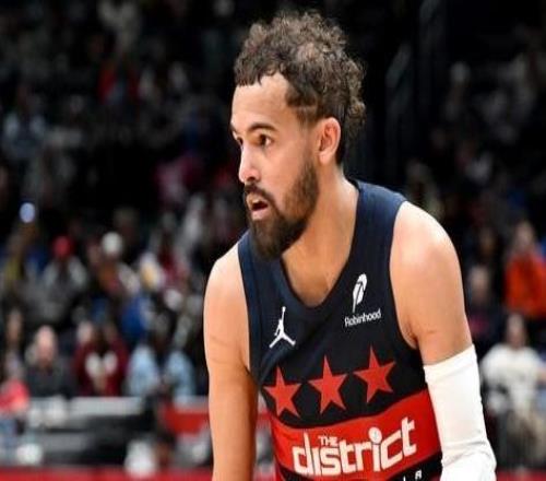 特雷杨：我从未与浓眉这样才华横溢的球员并肩作战过