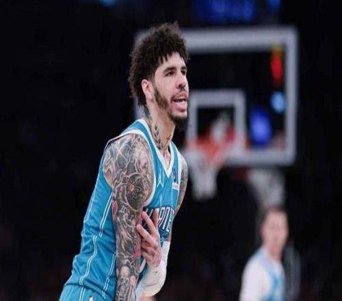 送热火回家钓鱼！三球不讲理绝杀，助黄蜂挺进下一轮