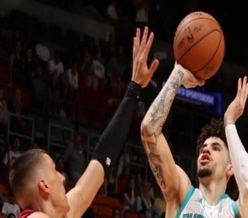 黄蜂有多癫三球有多癫