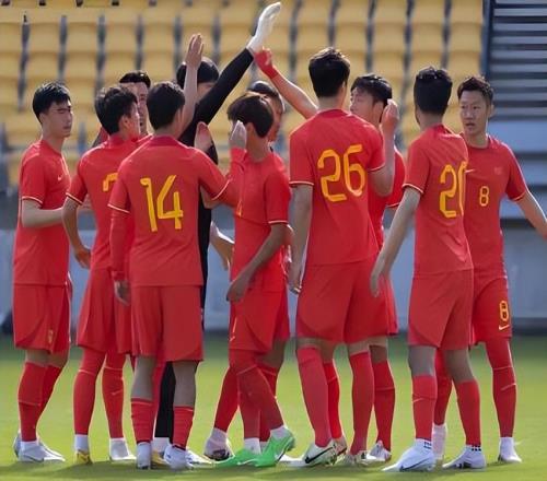 重庆铜梁龙中超第6轮没开踢，就提前收到两份大礼，让球迷欣喜