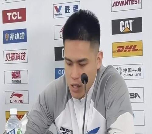 上海让了2外援,北京为何还输了许利民自揭短板,陈盈俊更直接