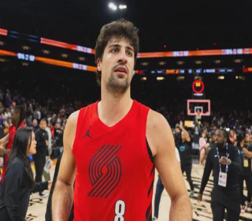 斯普利特率队进入季后赛，开拓者下赛季大概率会续约他！