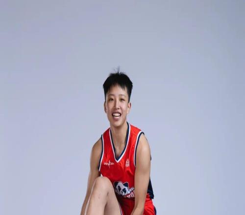 勇敢追梦！中国女篮19岁小将冉珂嘉被WNBA亚特兰大梦想队选中