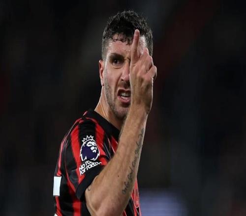 曼联免签28岁英超铁卫：切尔西意外退出背后的身高博弈