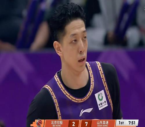 四连败!山东男篮不敌北控,邹雨宸13+10+8帽,陶汉林13+13