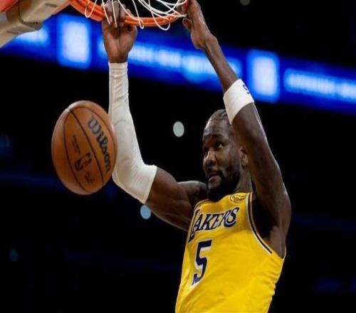 雷迪克：艾顿处在最佳状态我们就是最棒球队他成湖人战绩晴雨表