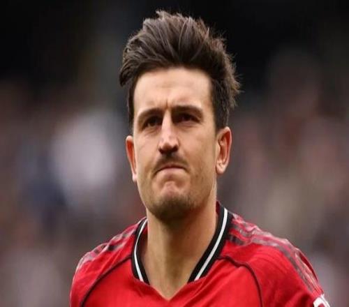 记者：委员会曾考虑追加马奎尔禁赛两场，综合考量后从轻处罚