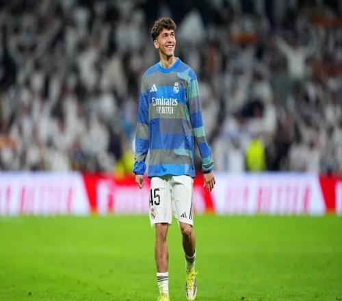 皇马欧冠生死战：18岁青训生要挤掉23岁主力