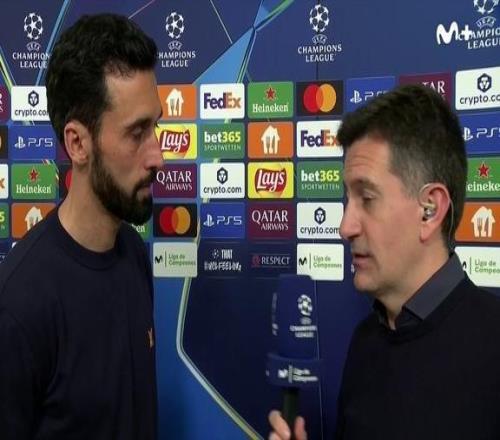 阿韦洛亚：裁判不能因为那种事罚下一名球员，他毁了这场比赛