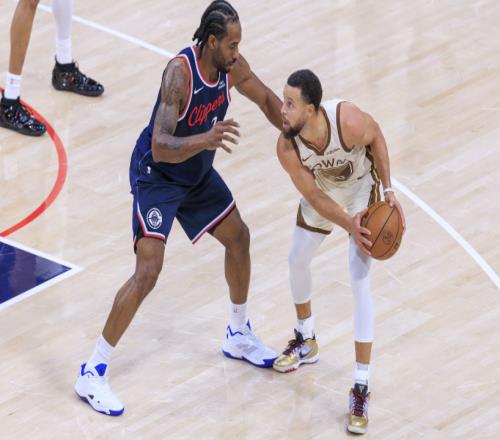 令人泪目！勇士126121险胜快船，谁是赢球功臣数据不会说谎