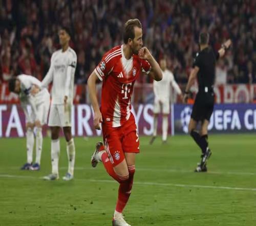 拜仁以总比分6比4击败皇家马德里晋级半决赛