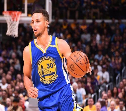 0胜2负附加赛魔咒压身快船锋线极致防守，库里生死战破局在即