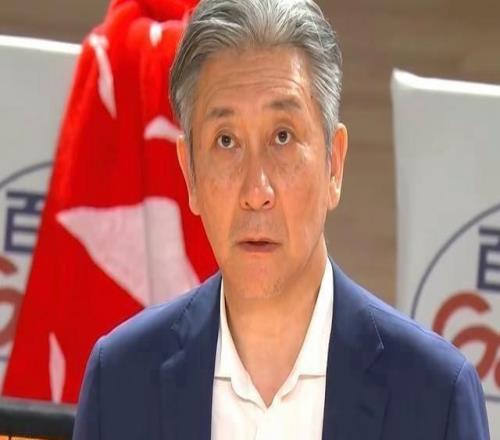 纳托尔32分8板6助CBA新疆男篮96104深圳史密斯45分