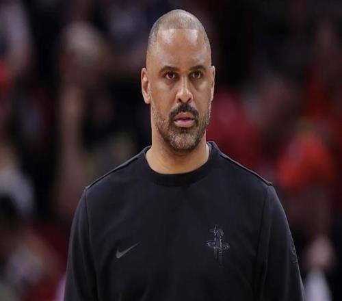 乌度卡：战湖人要重点针对詹姆斯，他与杜兰特的对决充满故事性