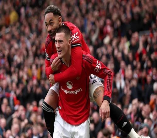 曼联vs利兹:24天休整后,老特拉福德的战术实验场