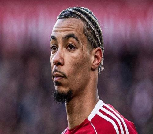 足坛一夜动态：拜仁64皇马！欧冠四强出炉法棍官宣缺席世界杯