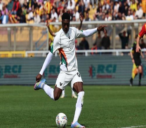 葡媒:葡体将和米兰双雄争夺伊萨敦比亚,威尼斯要价1000万欧