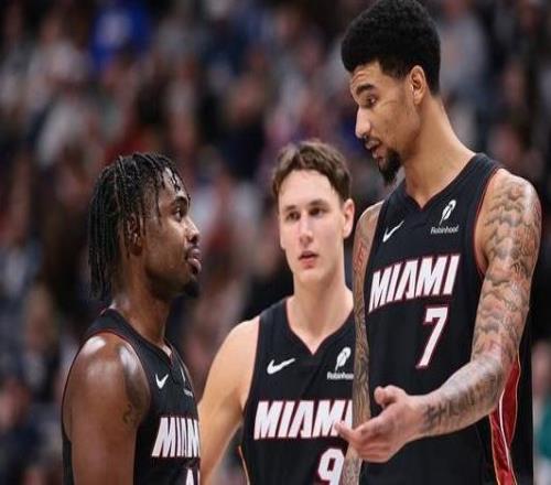 小米切尔:看到阿德巴约离场很难受韦尔挺身而出战斗到最后