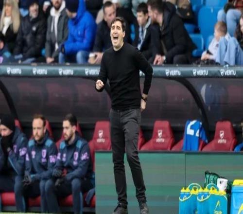 英媒:伊劳拉成埃迪豪潜在替代者,他对执教纽卡持开放态度