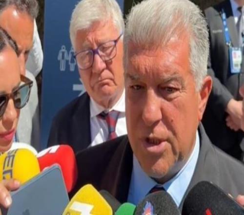 巴萨出局拉波尔塔怒了：谁有脸说裁判照顾我们