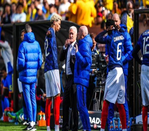 德尚：埃基蒂克将无缘参加世界杯，我们所有人都和他同在