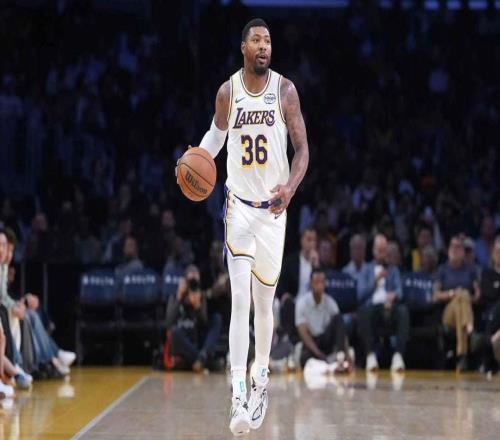 湖人队斯玛特谈在NBA建立领袖地位的关键，而他本人也已经做到了