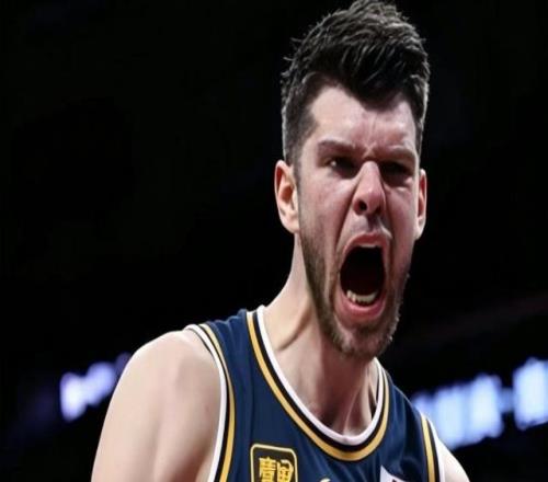 定了！单场50+18拉科塞维奇自宣加盟广东男篮弥补最大短板