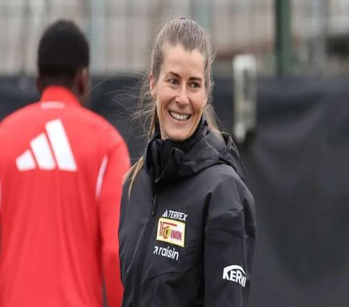 德国“女勇士”救火柏林联，五大联赛诞生首位女教练