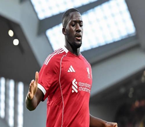 利物浦防线告急时，科纳特为何拒绝沙特肥约