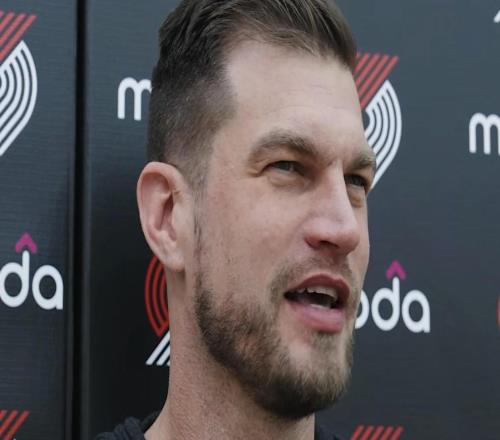 斯普利特：全员都做好了登场准备，打马刺坚持我们的快速节奏