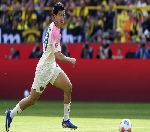 20岁中场新星闪耀德甲一年身价暴涨近4倍曼城砸4000万欧买他