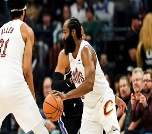 拒绝4200万！骑士生变双核待定，冲冠还是重来