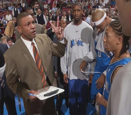 正式宣布！退出NBA！拜拜了，历史第六人