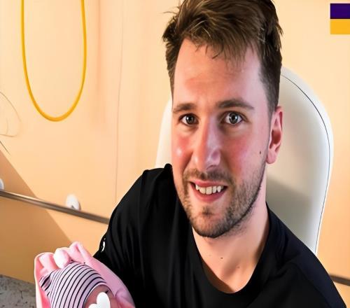 惨遭清零！爱德华兹啊！四年3亿！这就没了