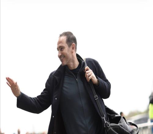 兰帕德带队升超：25年等待背后的两种算法