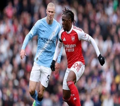 维埃拉：阿森纳不该换下埃泽，他留在场上可以创造得分机会