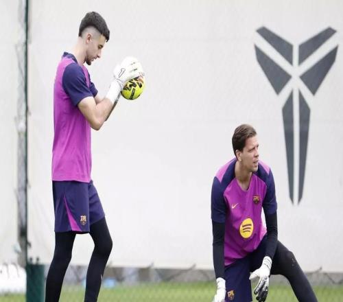 西媒对比巴萨两门将：霍安加西亚多项数据优于什琴斯尼