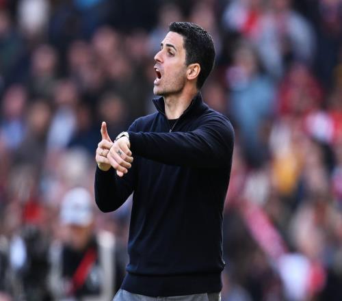 下一站英超曝法布雷加斯有望执教阿森纳，球迷不满前队长回归