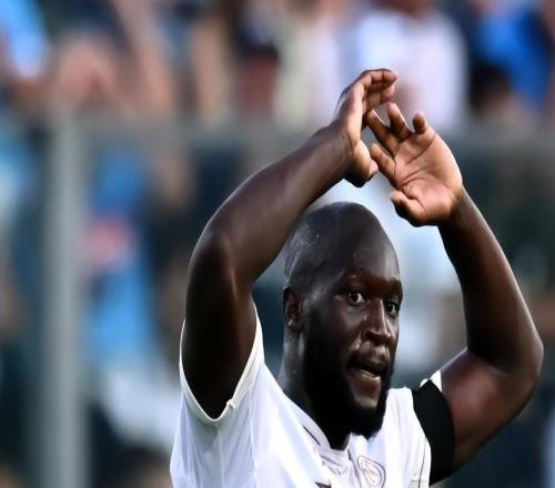 罗体：卢卡库预计明日回那不勒斯，他已通过经纪人告知俱乐部