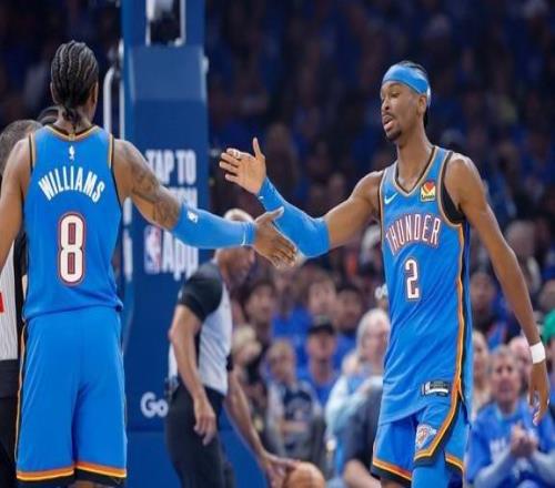 雷霆狂胜太阳！亚历山大盛赞“球队老二”：他强我们才最强