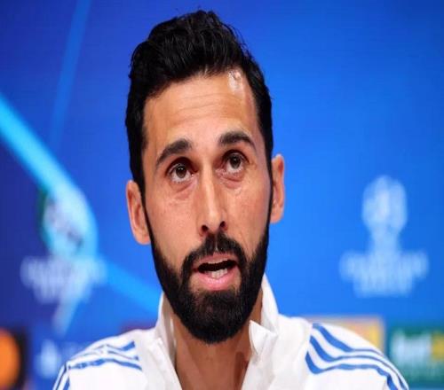 阿韦洛亚：皇马主帅的"去留悖论"