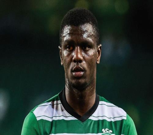 记者：曼联和纽卡争夺葡体后卫迪奥曼德，转会费约5000万欧